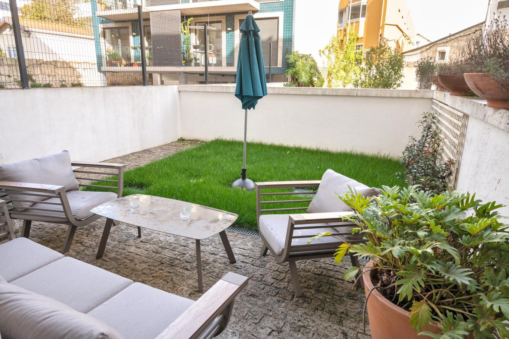 דירות Oporto Near Garden חדר תמונה